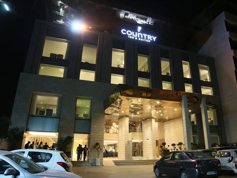 Country Inn & Suites By Radisson Chandigarh Zirakpur מראה חיצוני תמונה